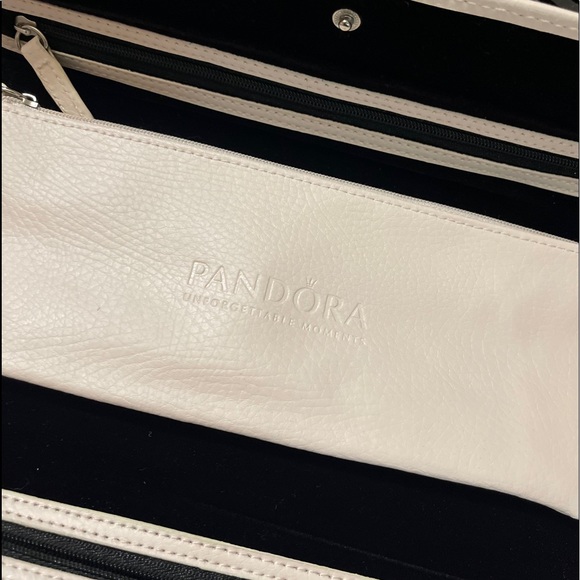 Pandora Unforgettable Moments Clutch/Jewelry Bag - Picture 8 of 12